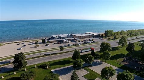 Lighthouse inn on lake michigan - Value. 3.7. Full service lakeside resort hotel featuring Water's Edge Restaurant open every day for breakfast, lunch and dinner, Gull's Nest …